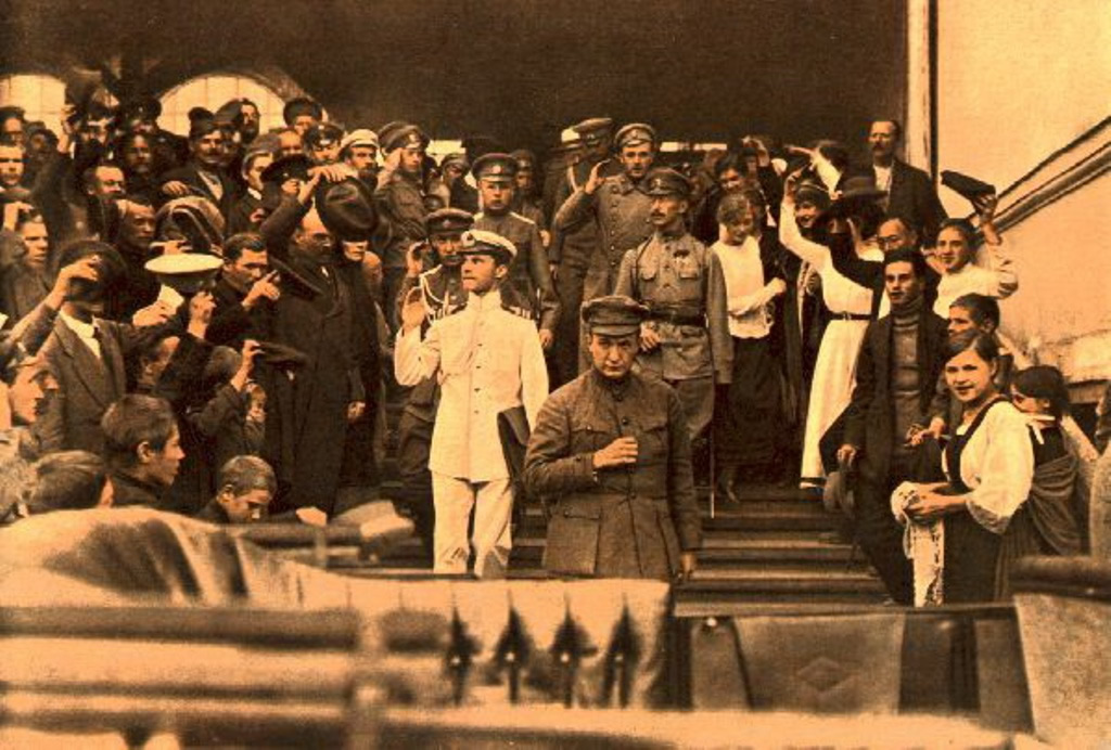 Retrato Conferência de Moscou https://www.great-country.ru/articles/sssr/revoljucija/days-revolution-1917/191708.html