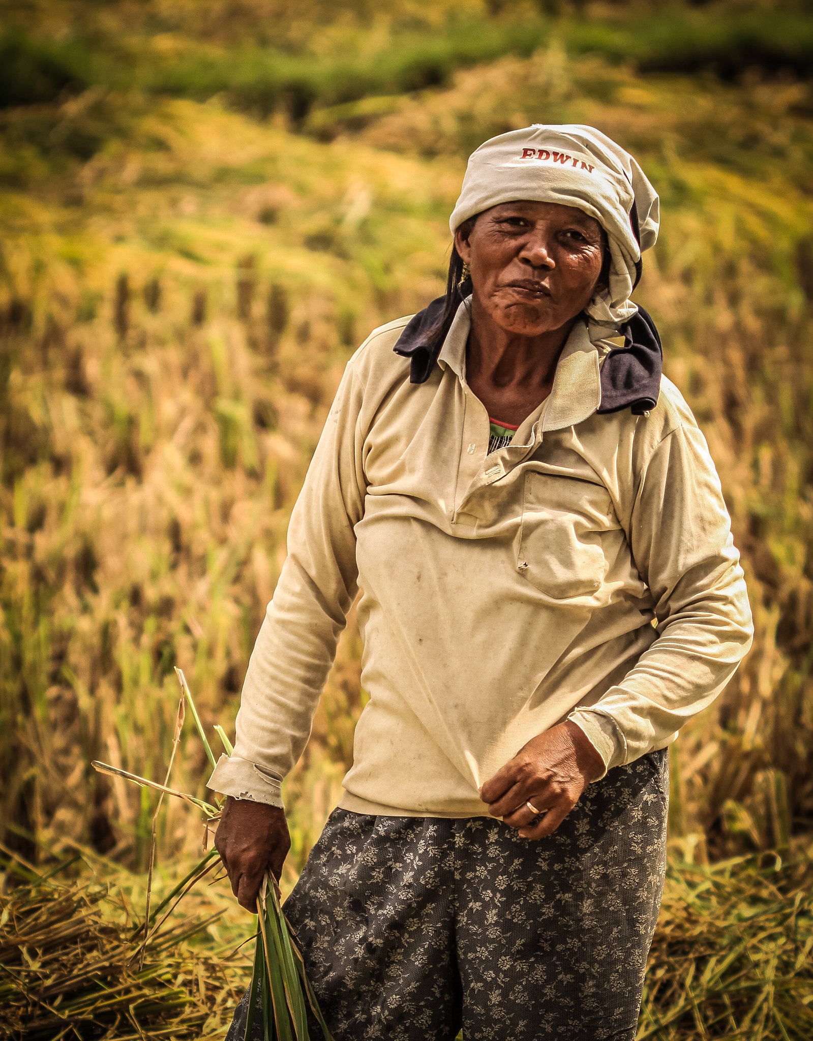 indonesian worker